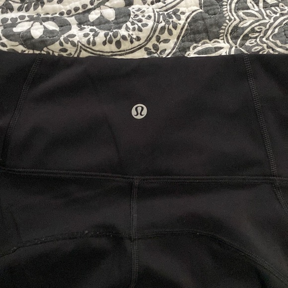 Lululon black high rise sheer leggings - Picture 3 of 4